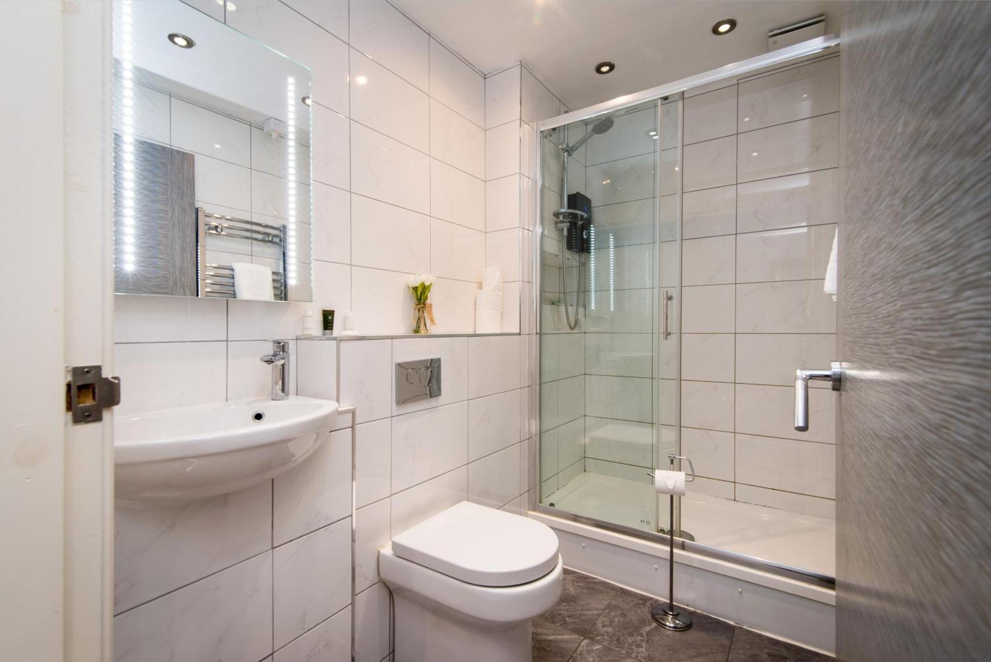 Arena Apartments - Stylish And Homely Apartments By The Ice Arena With Parking Nottingham Exterior photo