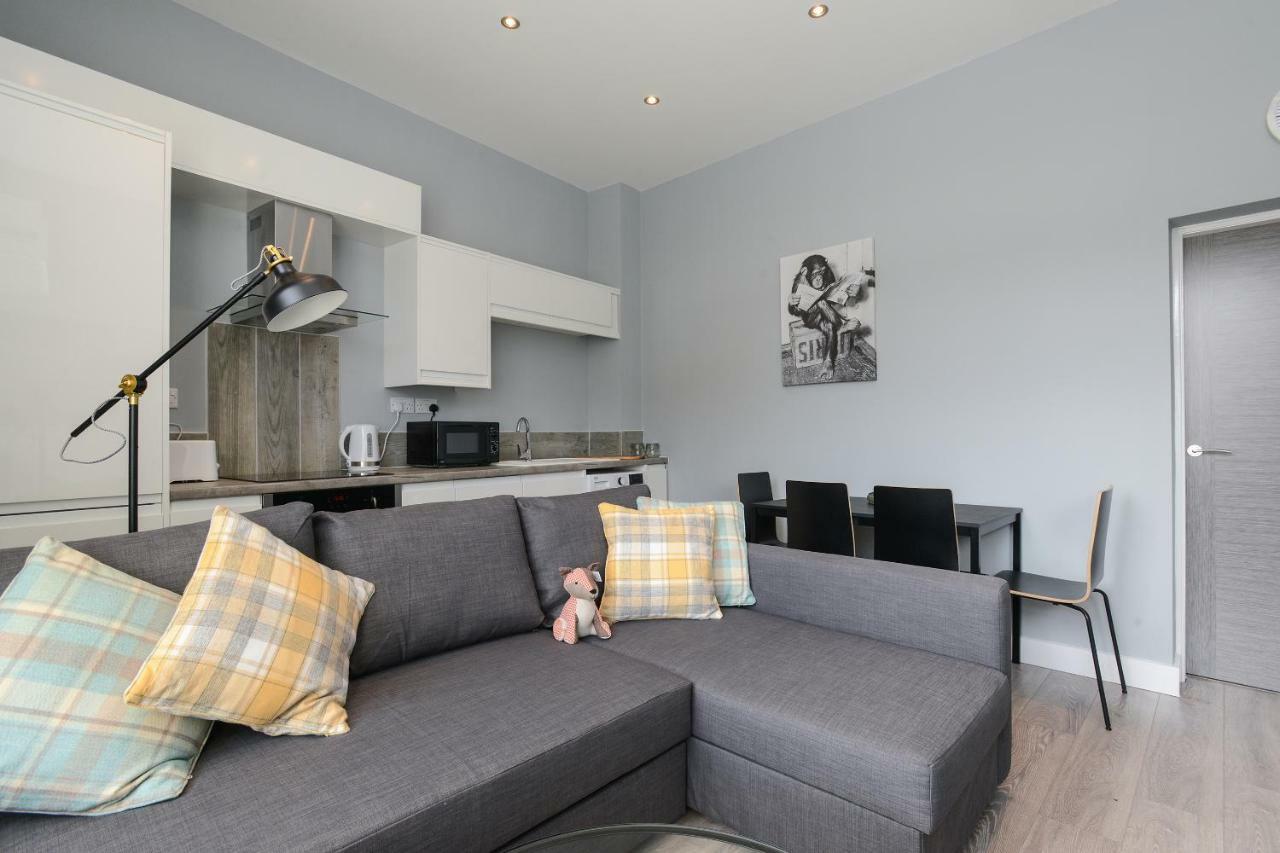 Arena Apartments - Stylish And Homely Apartments By The Ice Arena With Parking Nottingham Exterior photo